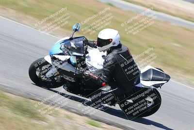media/Apr-23-2023-TrackXperience (Sun) [[90816c9ee1]]/Level 2/session 2 turn 11/